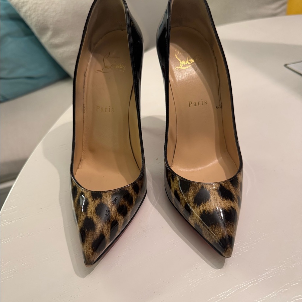 Christian Louboutin Black Leopard Patent Leather Pigalle Follies 100 Pumps 37.5